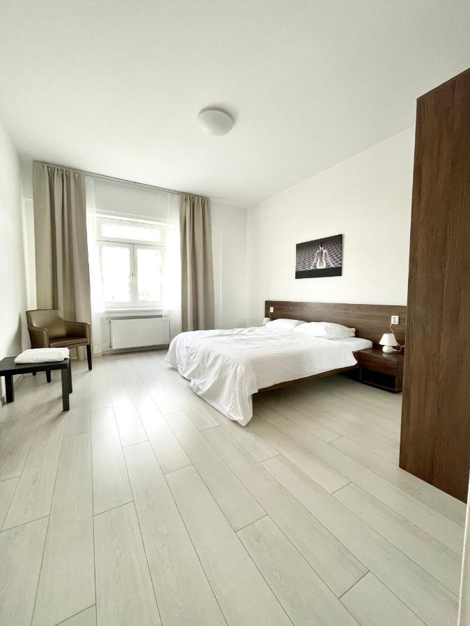 Self Check-In Apartments By Amber Μπρατισλάβα Εξωτερικό φωτογραφία