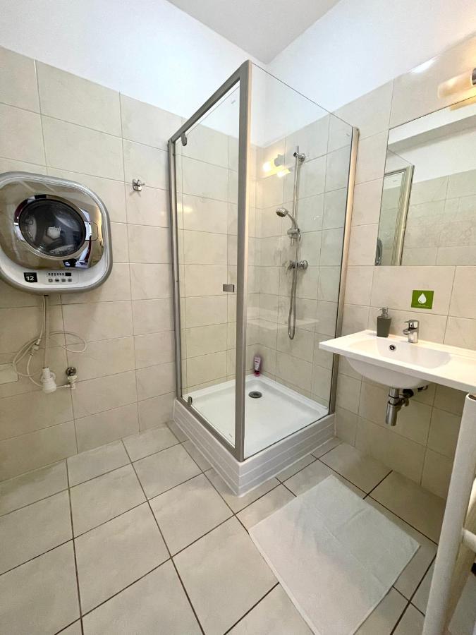 Self Check-In Apartments By Amber Μπρατισλάβα Εξωτερικό φωτογραφία