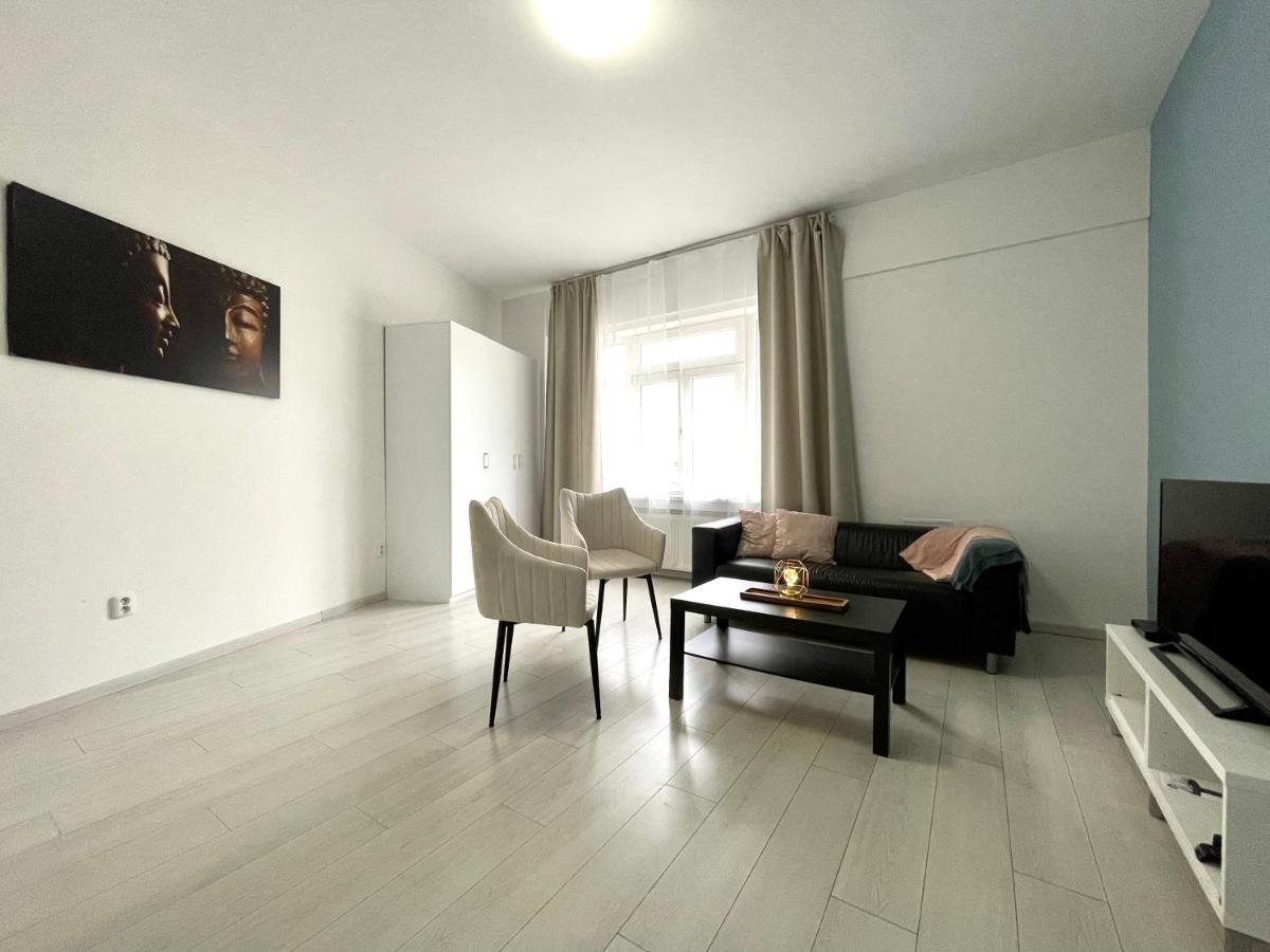 Self Check-In Apartments By Amber Μπρατισλάβα Εξωτερικό φωτογραφία