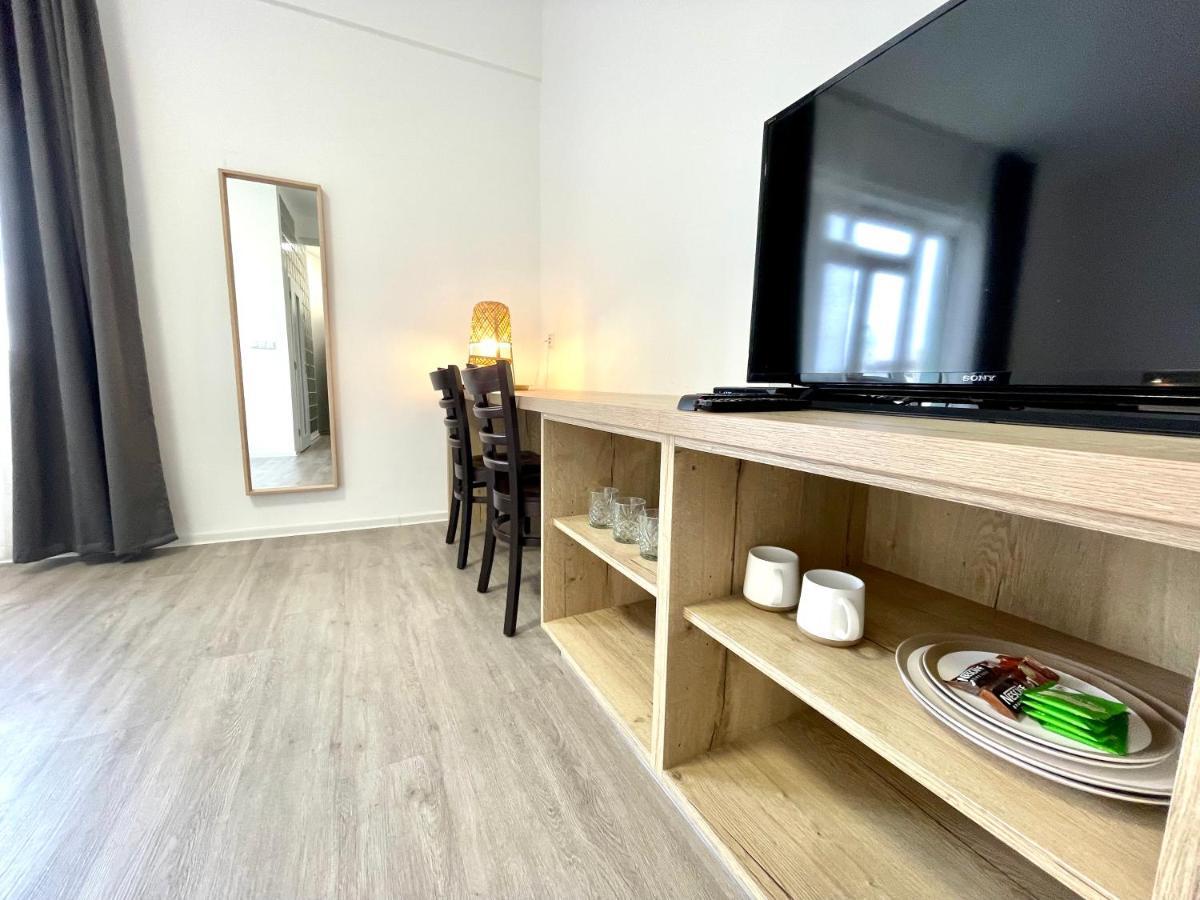Self Check-In Apartments By Amber Μπρατισλάβα Εξωτερικό φωτογραφία